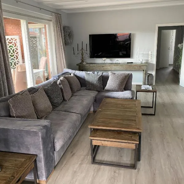 Haus Elfi, hotel v destinaci Grömitz