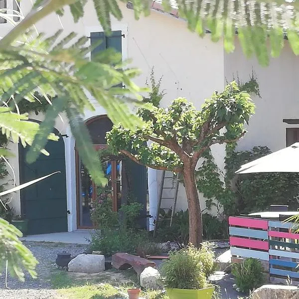 gite Pedelucq – hotel w mieście Pouillon