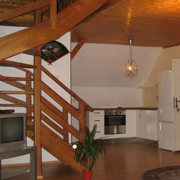 Apartmány Sedmikráska, hotel in Tehovec