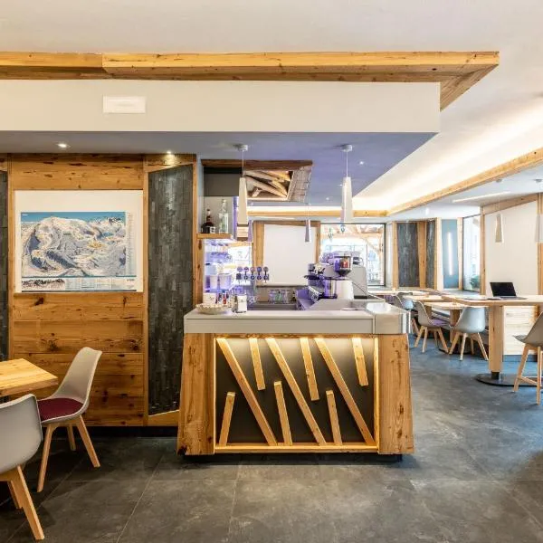Hotel Ghezzi, hotel in Andalo
