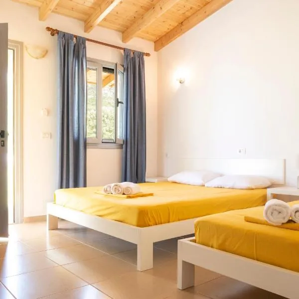 Janakis Garden Livadi Beach, hotel in Spile