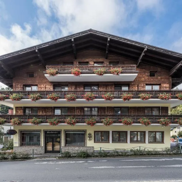 Heinrichshof: Mühlbach am Hochkönig şehrinde bir otel