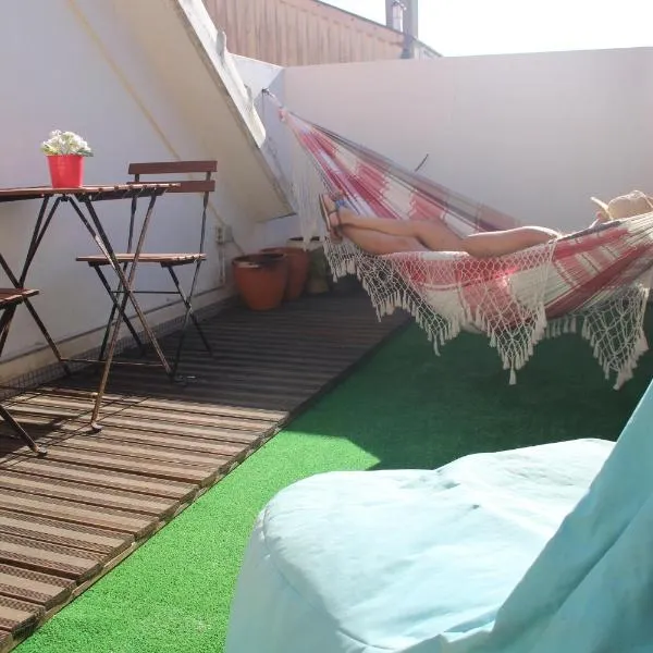 Watermark Surf House, готель у місті Ешпіню