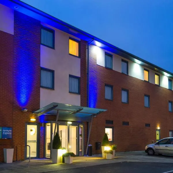 Holiday Inn Express Bedford by IHG, hotel v destinaci Bedford