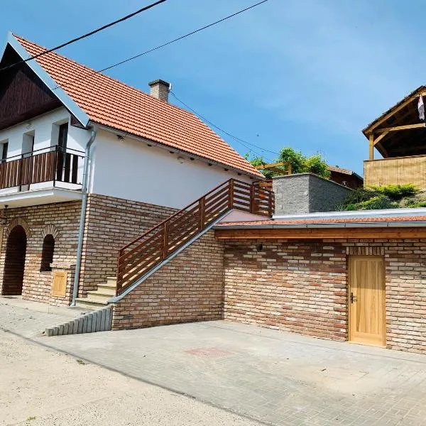 Ubytovani U lišáka FOXE, hotel a Bulhary