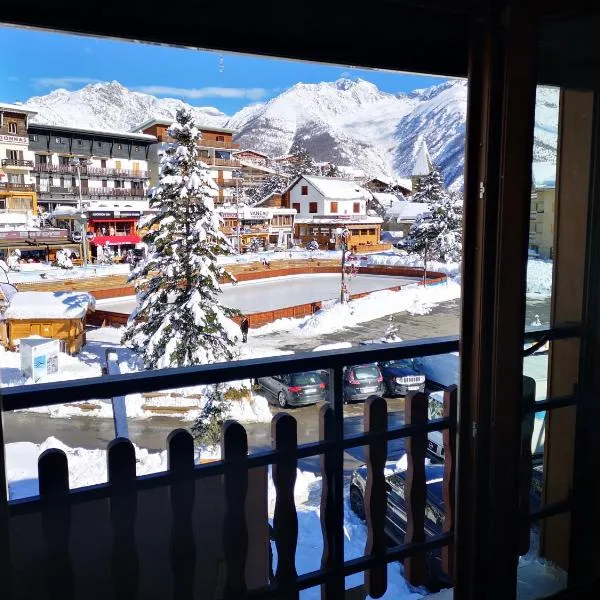 Hôtel Le Blainon, hotell i Auron