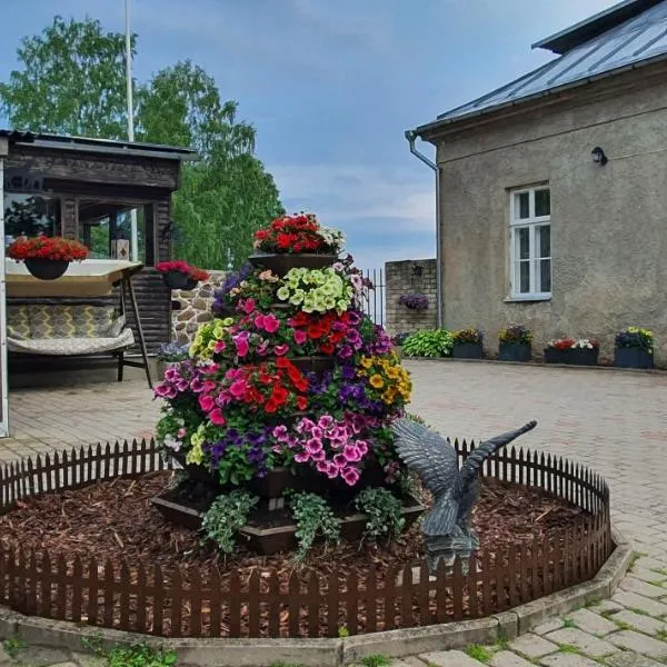 Nina puhkemaja, hotell Varnjas