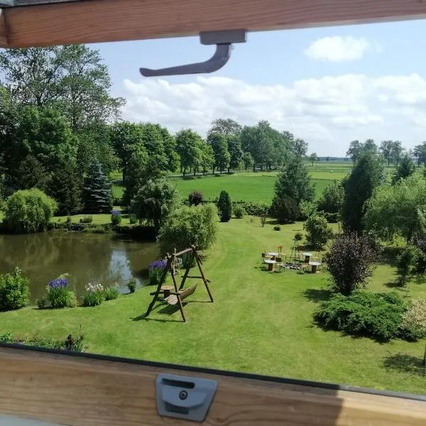 Agroturystyka nad stawem Mazuchówka, hotel u gradu Vidmini