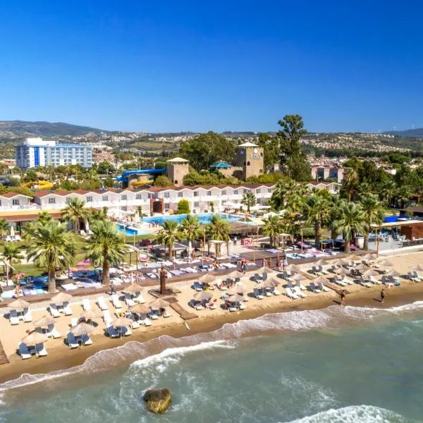 Risus Beach Resort Hotel, hotel v destinaci Kusadası
