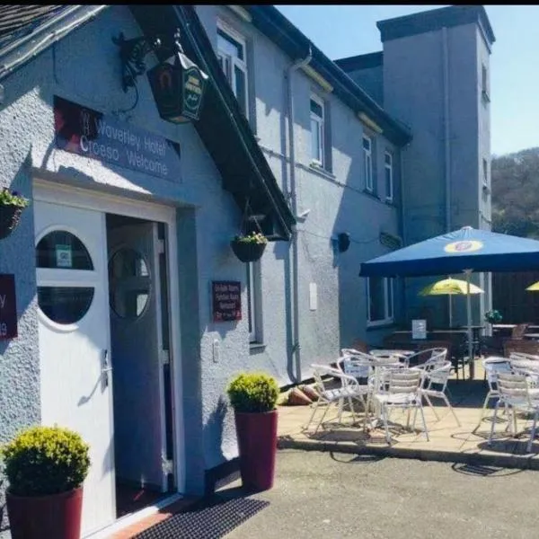 The Traxx Hotel, hotel in Llanddeiniolen