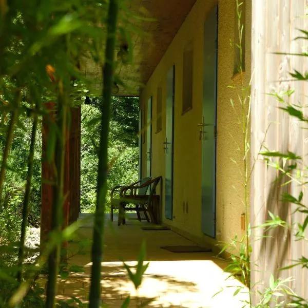 Mas De Font Chaude, hotel in Clermont-lʼHérault