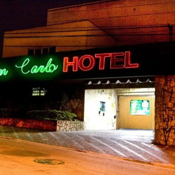 HOTEL Don Carlo, hotel em Riacho Grande