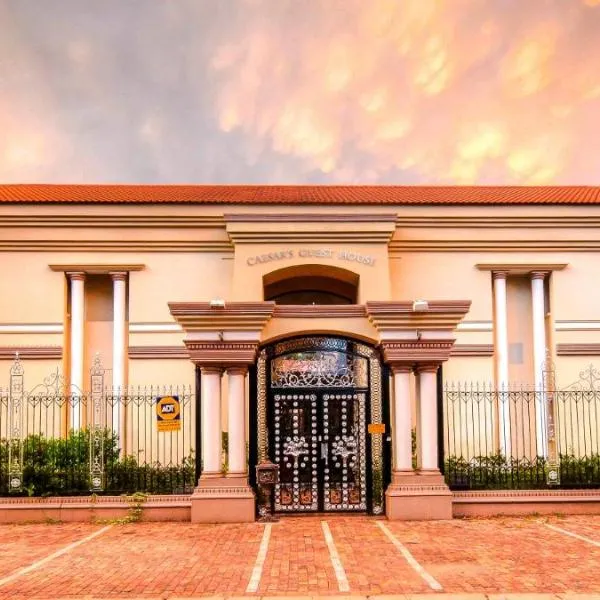 Caesars Guesthouse, hotel v mestu Sasolburg