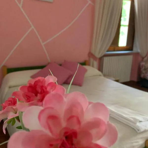 Residence il Varco del Pollino, hotel v destinaci Mezzana