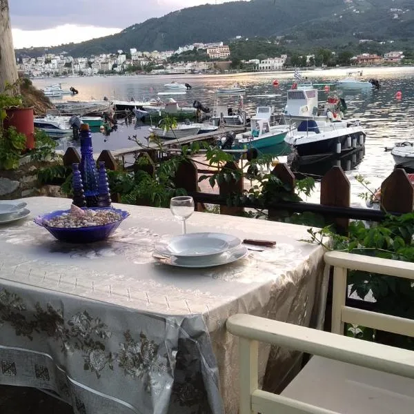 Skiathos Riviera Studios, hotel in Punta