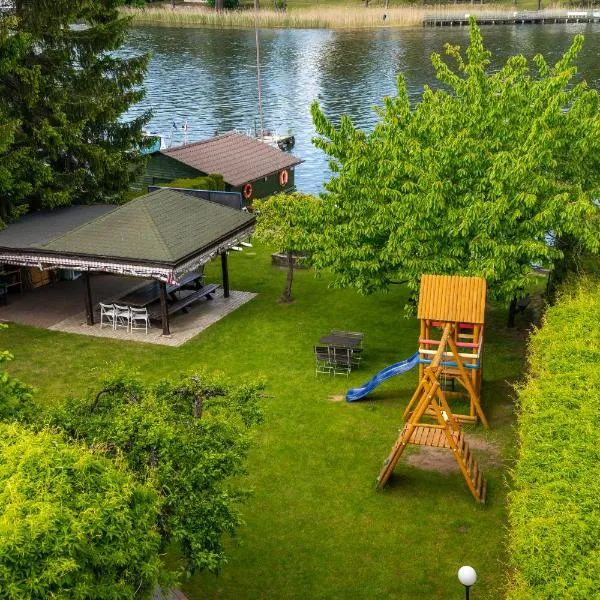 Willa ATA Mikolajki, hotel v destinaci Mikołajki