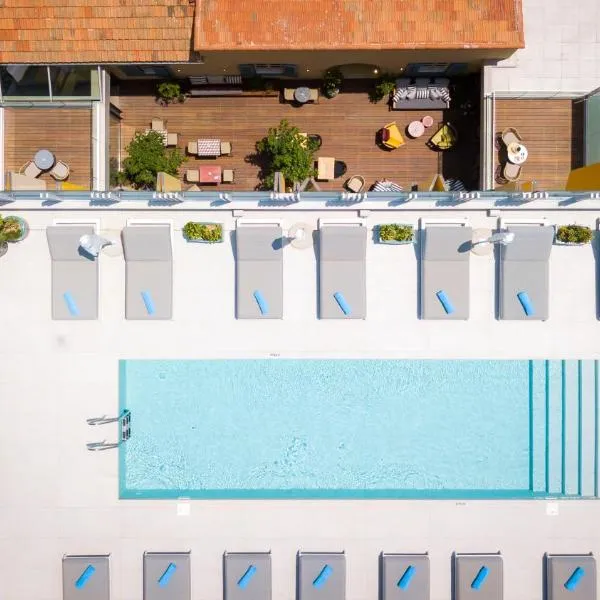 Hotel Indigo Larnaca by IHG-ADULTS ONLY, hotel v destinaci Larnaka