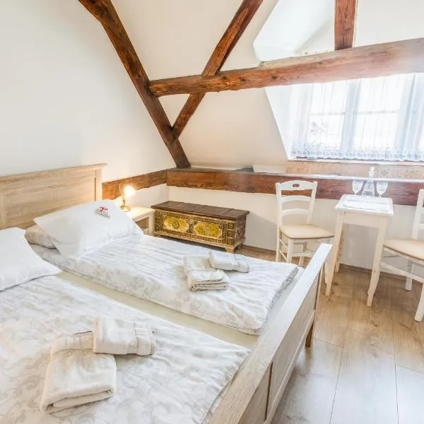 Hiša Linhart, Hotel & Restaurant, hotel v destinaci Radovljica