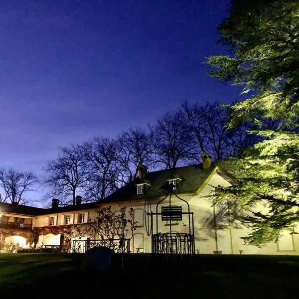 Le Clos Cathala Chambres d'Hôtes, hotel in Quié