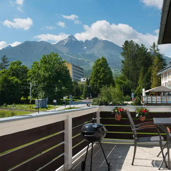 Vila Mala Marta, hotel in Vysoke Tatry - Tatranska Lomnica.