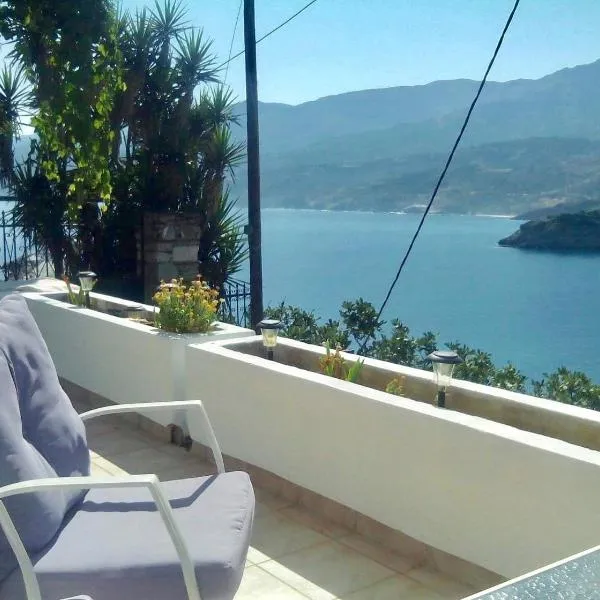 Evdilos' Balcony: Évdhilos şehrinde bir otel