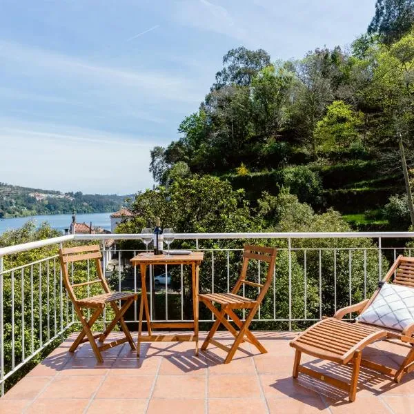Quinta da Agraceira Casa do Caseiro، فندق في فيلا نوفا دي غايا