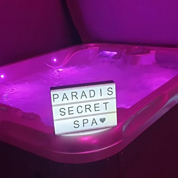 Paradis Secret Spa, hotel en Saint-Hippolyte