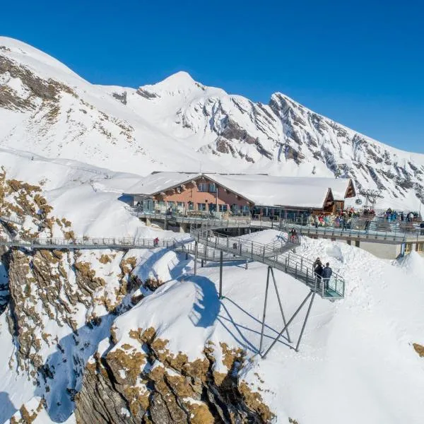 Berggasthaus First - Only Accessible by Cable Car, hotel v destinaci Grindelwald