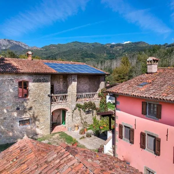 Agriturismo Il Corniolo: Castiglione di Garfagnana'da bir otel