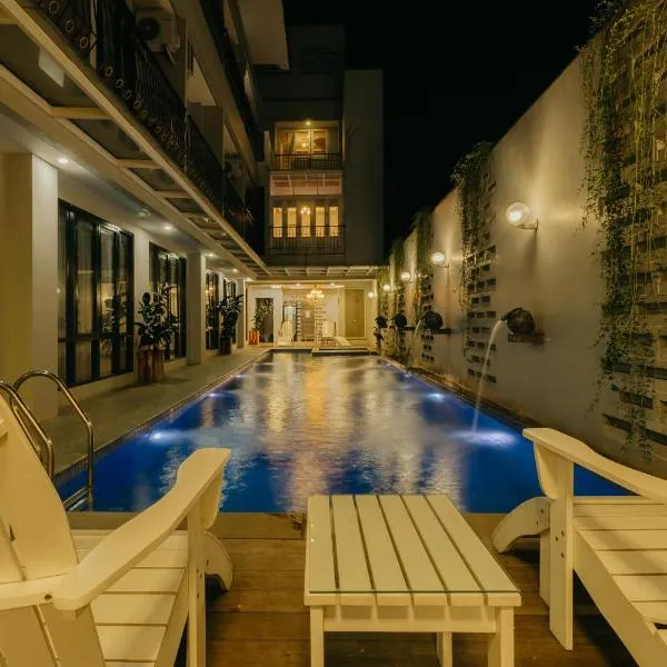 Urbanest Inn House TB Simatupang, hotel in Jakarta