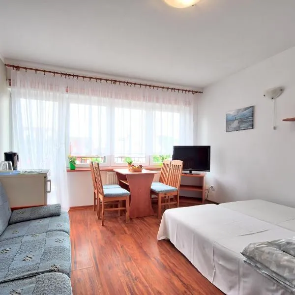Prawdziwe Wczasy, hotel in Mrzeżyno