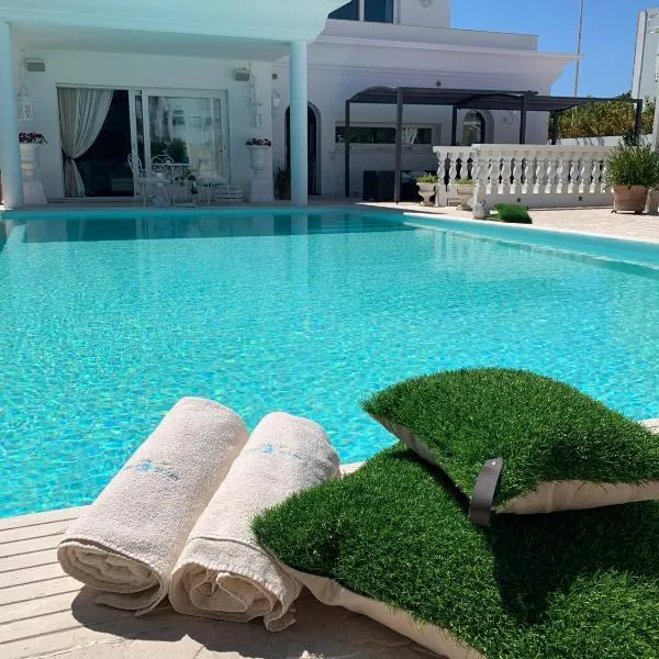 White House Luxury Hospitality, hotel in Olbia