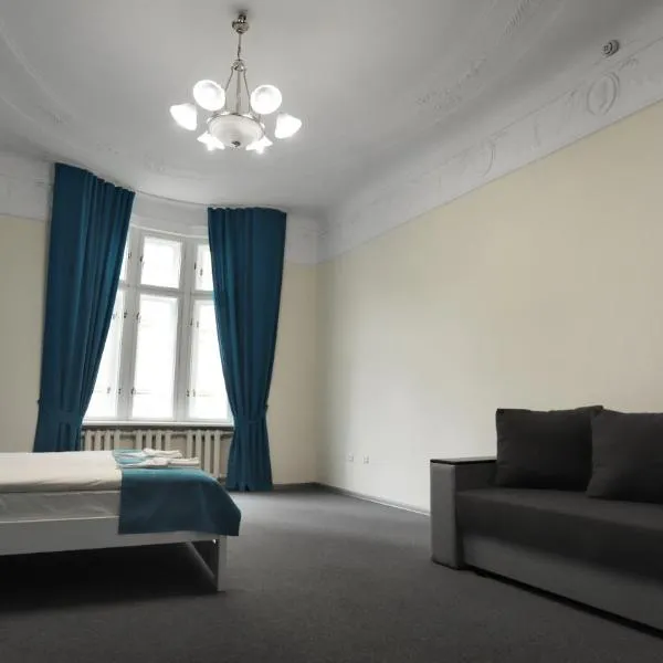 Family Hostel Lviv, hotel di Lviv