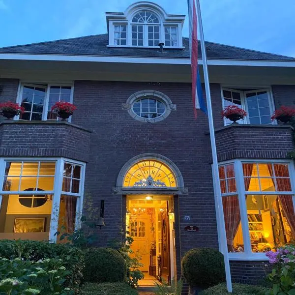 Deventer Heritage en Boutique B&B museumhuis Huize "De Worp"、デーフェンターのホテル