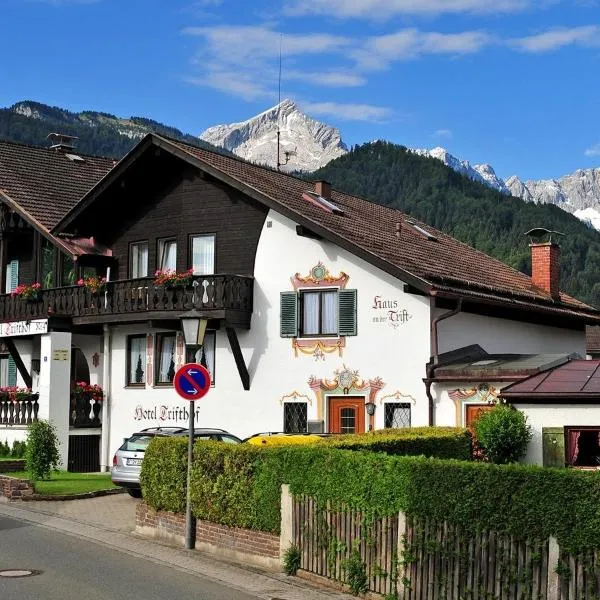 Weidegg - Hotel Garni, hôtel à Garmisch-Partenkirchen