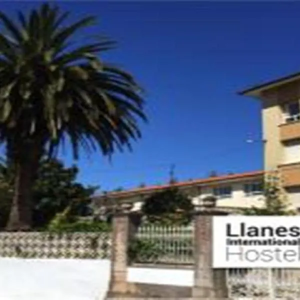 Llanes International Hostel, hotel Poo de Llanesben