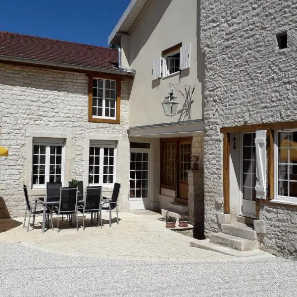 Chez Madgi et Jean-Mi, hotel v destinaci Froncles