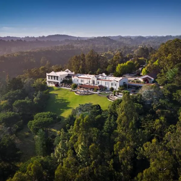 Chaminade Resort & Spa, hotel in Santa Cruz