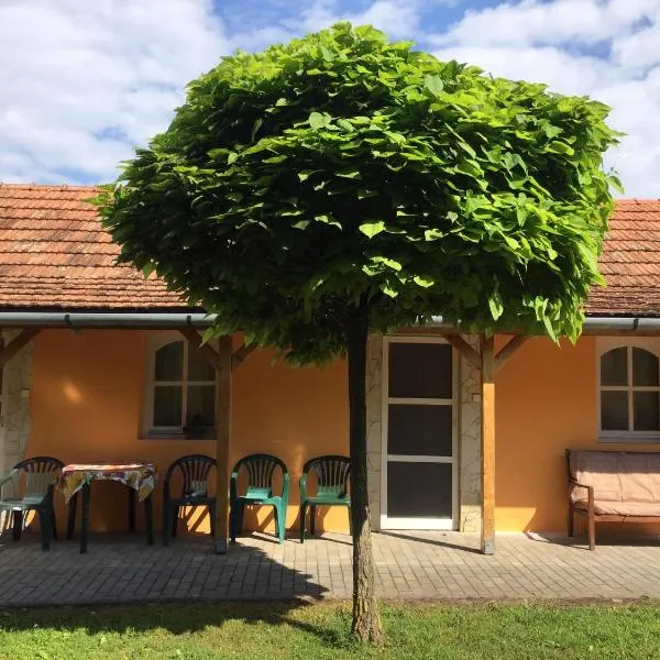 Tina Apartman, hotel v Poroszló