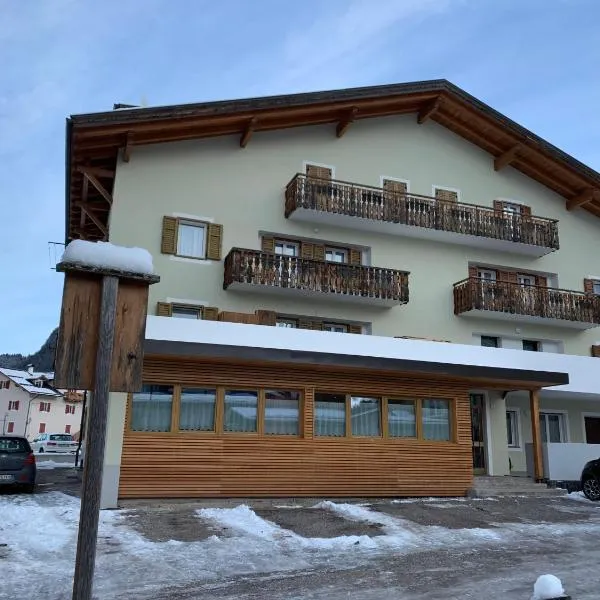 Ciasa De Rosa, hotel v destinaci Pozza di Fassa