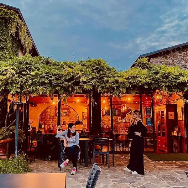 Agriturismo Cà Di Rossi, hotel in Mulazzo