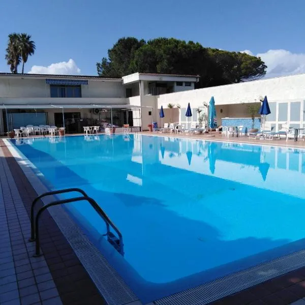 Belvedere Hotel Club, hotel in Belvedere Marittimo