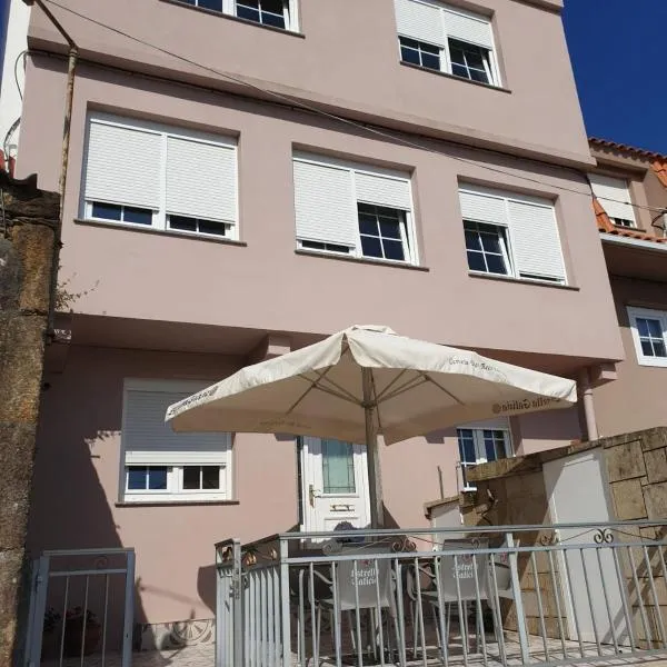 Vivienda de uso turístico Casa de Castro (VUT 003400), hótel í Ameixenda