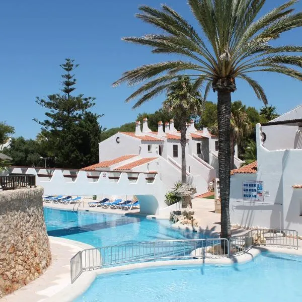 Apartaments Talayot, hotel v mestu Cala en Blanes