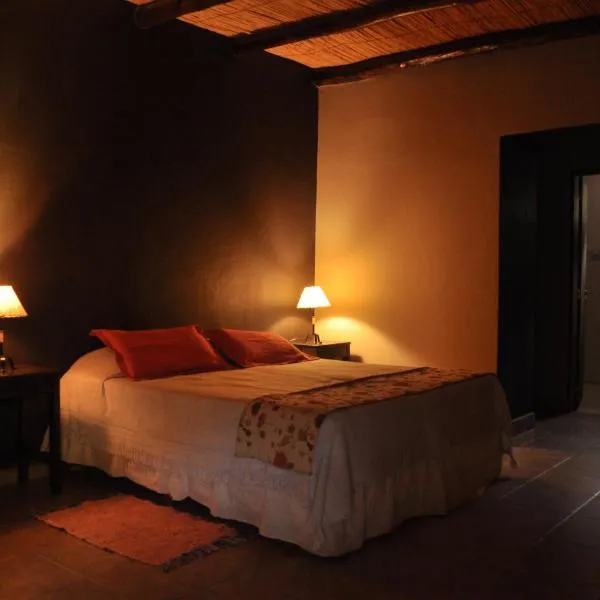 Casagrande Hotel de Adobe, hotel en Tinogasta