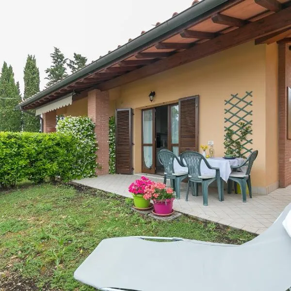 Noi 2 Vacanze in Relax House Val d'Orcia, מלון בContignano