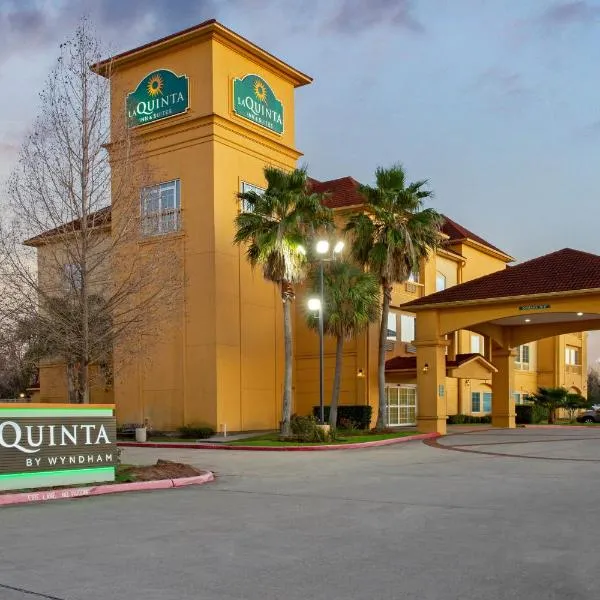 La Quinta by Wyndham Pearland – hotel w mieście Pearland