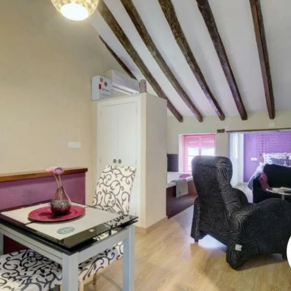Loft "Elegante" Lila, hotel en Ubrique