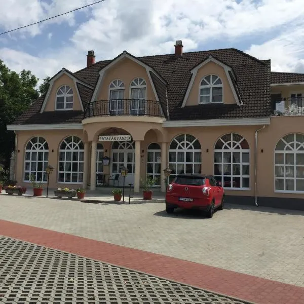 Patavár Panzió Étterem, hotel Hatvanban