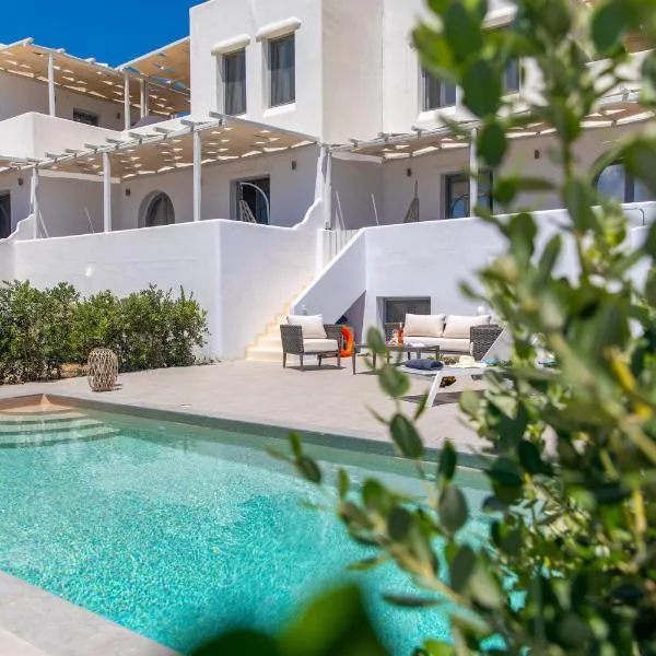 Salinus Beachfront Private Pool Villas, hotel v destinaci Plaka